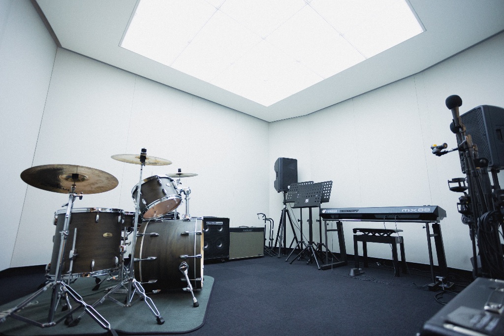 OTO STUDIO スタジオ内観（機材）